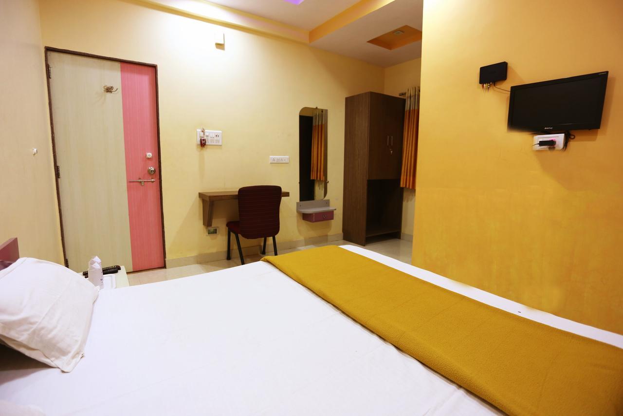 Hotel Somnath Sagar Buitenkant foto